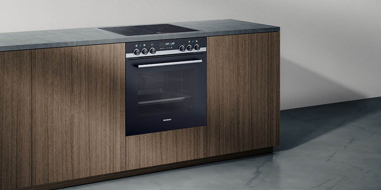 Backöfen und Herd-Sets bei ELBA Elektroinstallation und Bauelemente GmbH in Großräschen