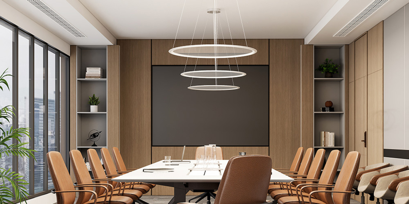 Gewerbliche Leuchten bei ELBA Elektroinstallation und Bauelemente GmbH in Großräschen