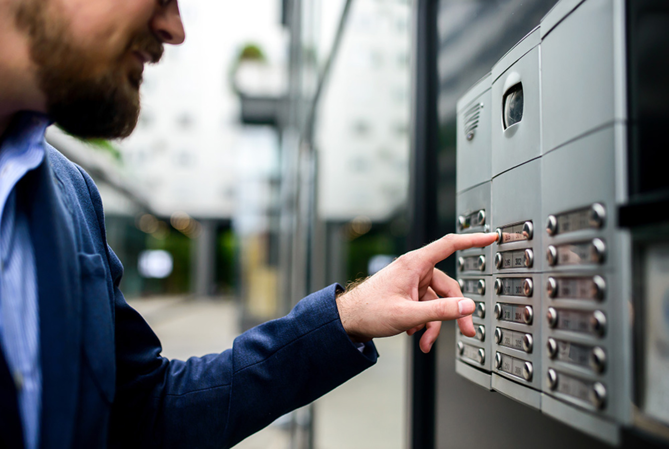 Sprech&shy;anlagen bei ELBA Elektroinstallation und Bauelemente GmbH in Großräschen